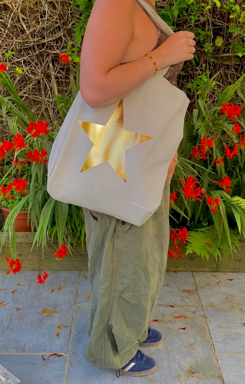 gold star print tote bag