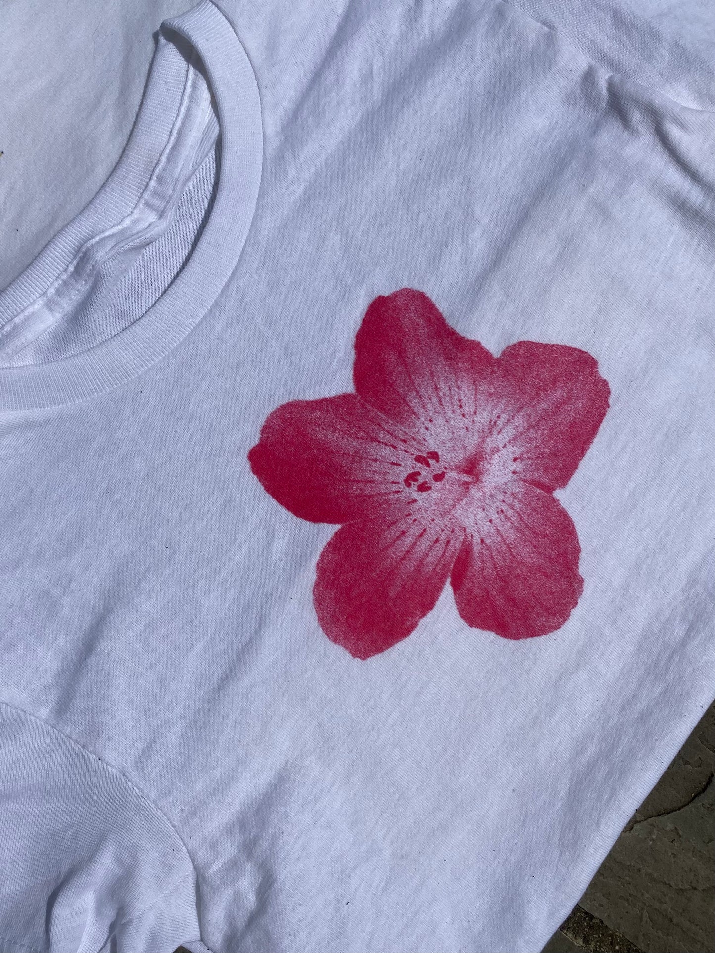 hibiscus baby tee