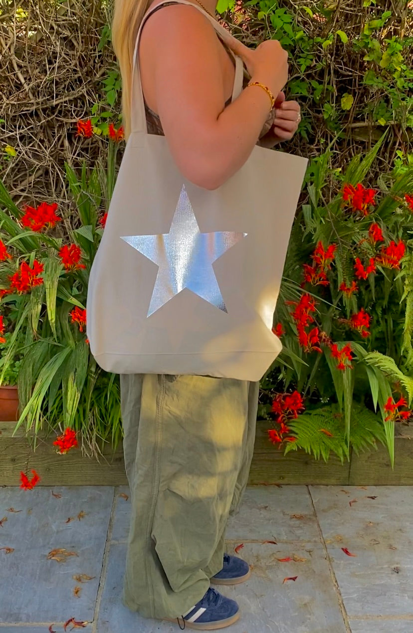 silver star print tote bag